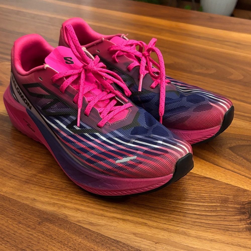 Salomon Aero Volt 2 Pink Purple Running Tennis Shoes Size 8